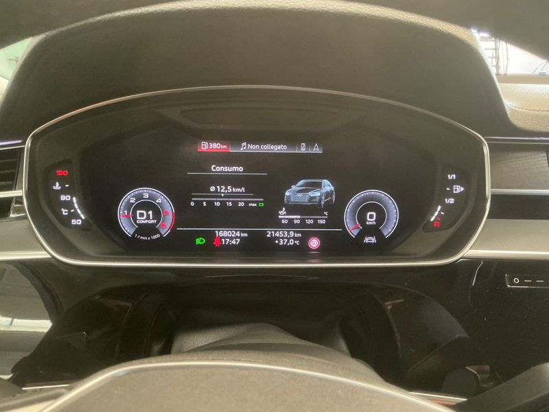 Audi A8 3.0 TDI Mild-Hybrid 50 quattro — zdjęcie 13