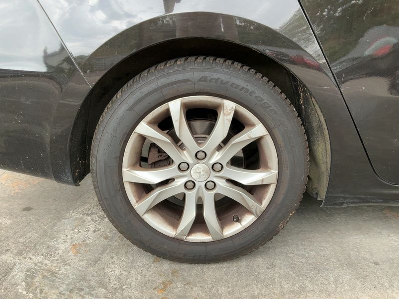 Peugeot 508 1.6 e-HDi Access 2015 – снимка 9