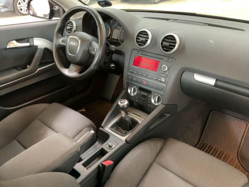 Audi A3 2.0 TDI Ambition — zdjęcie 13