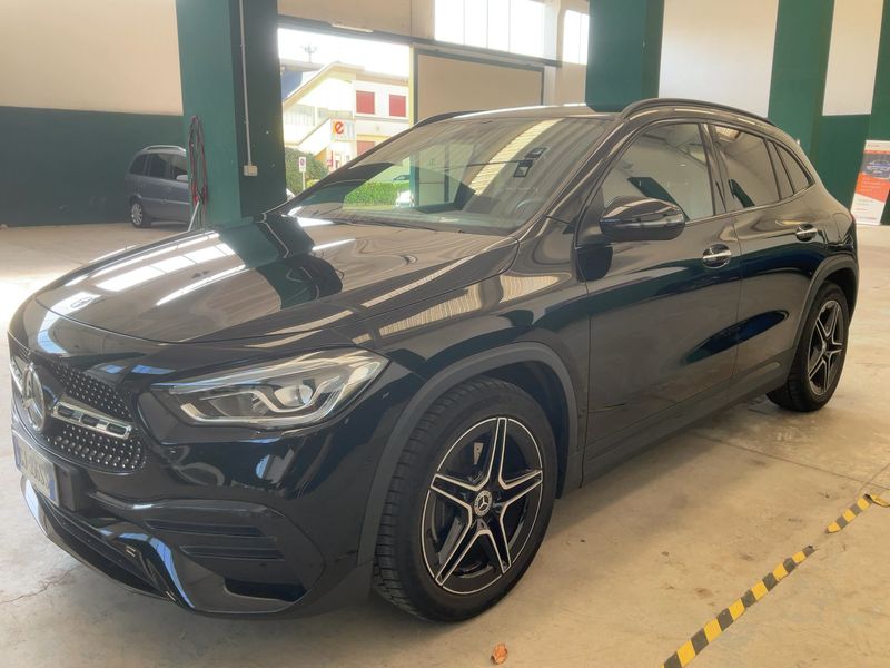 Mercedes-Benz GLA-Klasse GLA 200 d 4Matic AMG Line — zdjęcie 2