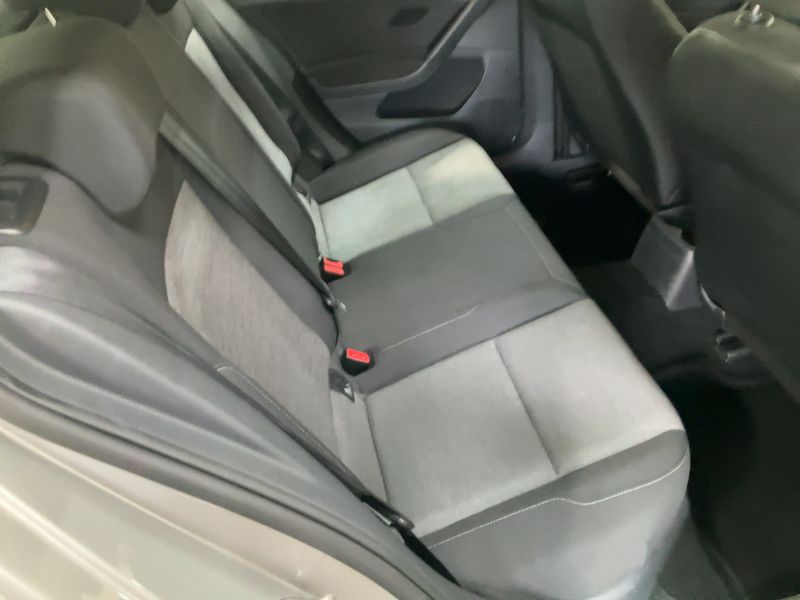 Volkswagen Golf VII 1.2 TSI Trendline BlueMotion Tech 2013 – снимка 19