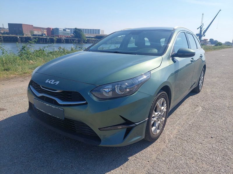 2023 Kia cee'd