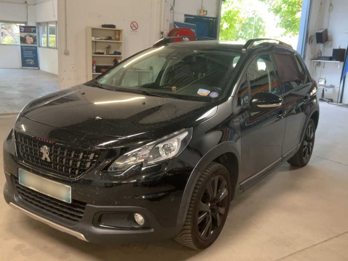 Peugeot 2008 2018 — photo 1