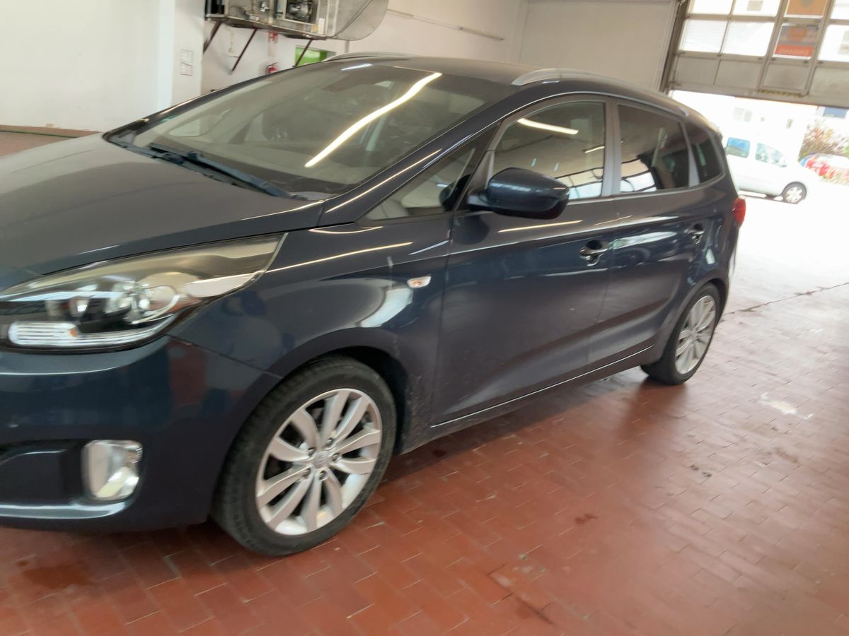 Kia Carens d'occasion