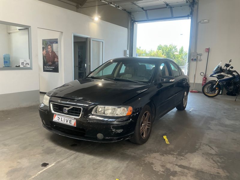 Volvo S60 2.4 D Momentum