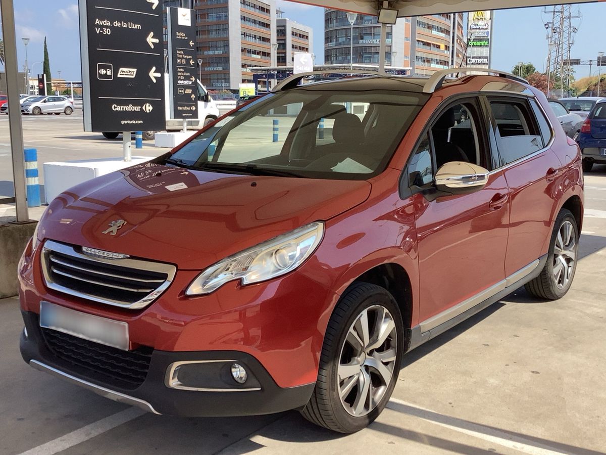 Peugeot 2008 2015 — photo 1