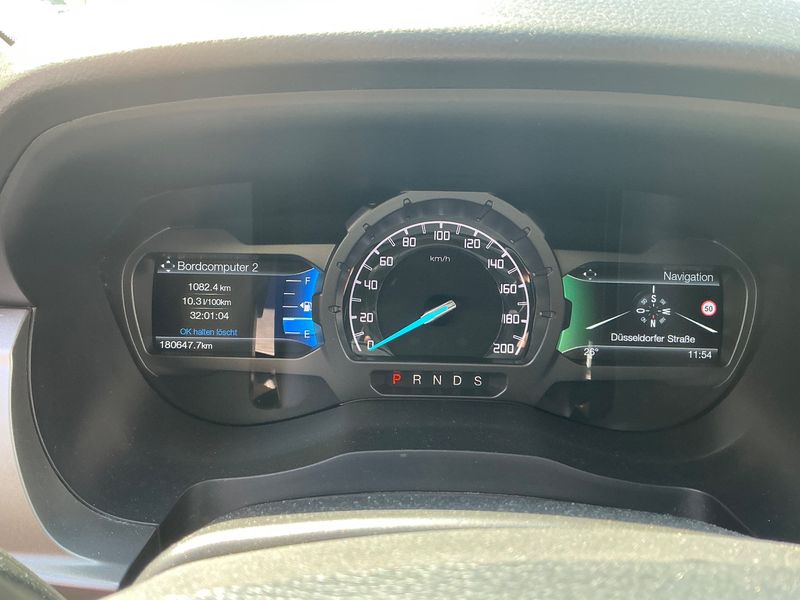 Ford Ranger 3.2 TDCi Extrakabine Limited 4x4 — zdjęcie 13