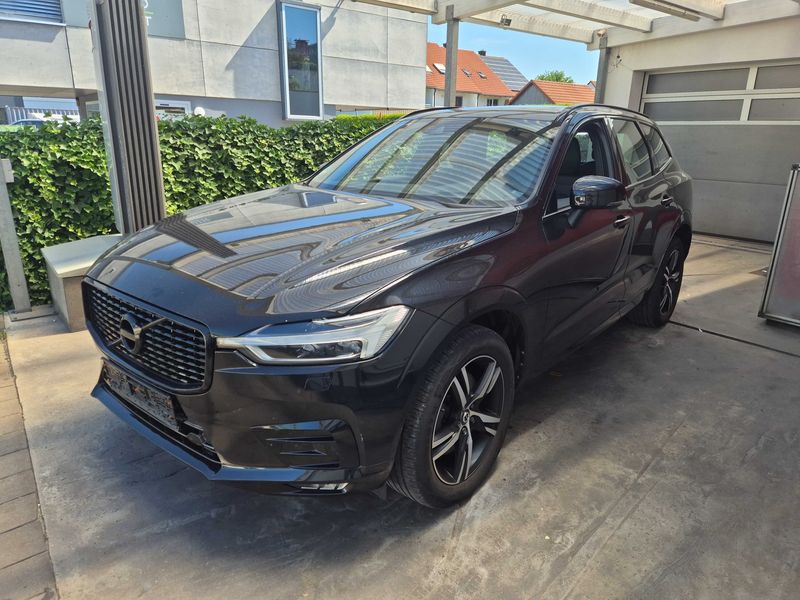 Volvo XC60 2.0 B4 Diesel Mild-Hybrid R Design AWD