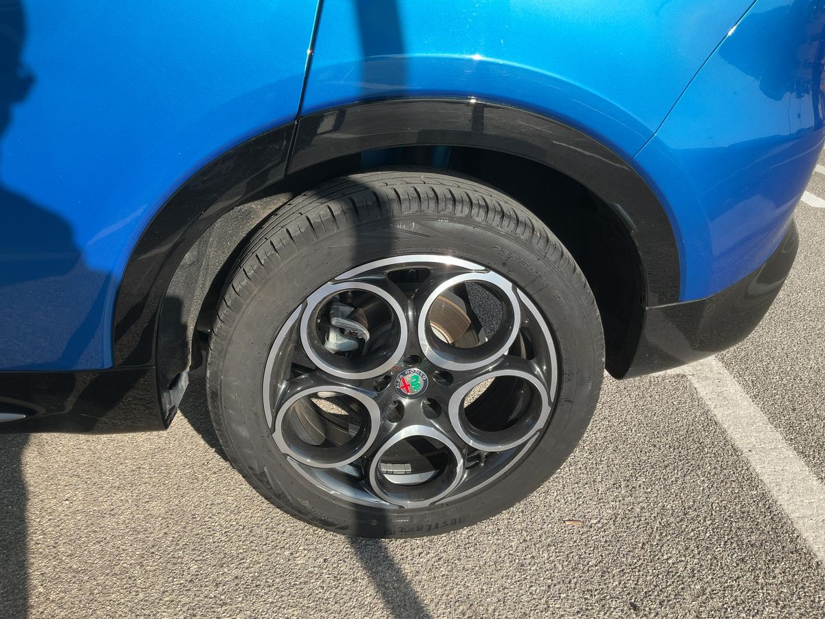 Alfa Romeo 2024 — photo 6