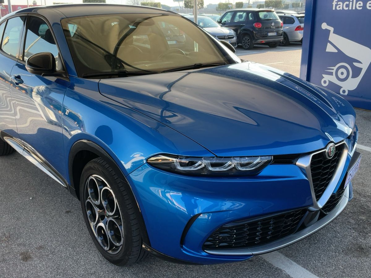 Alfa Romeo 2024 — photo 13