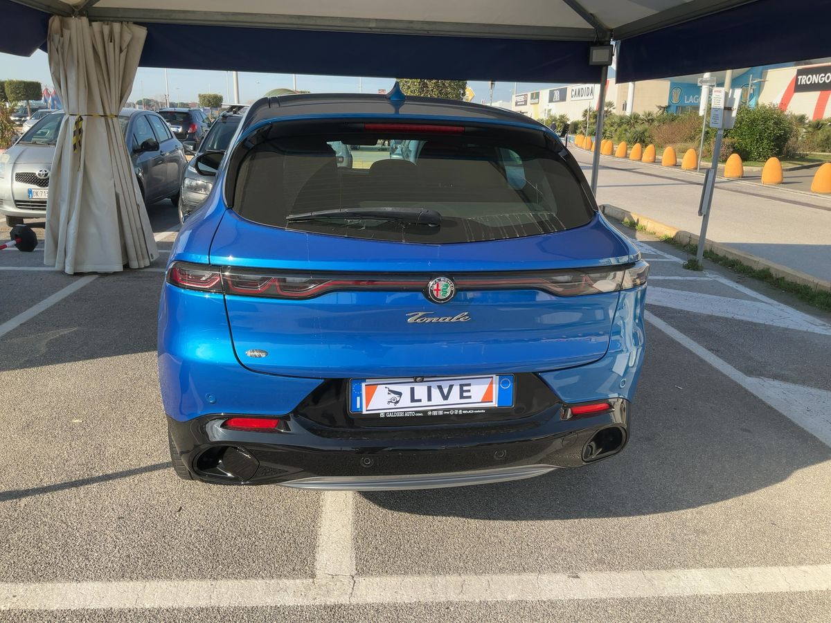 Alfa Romeo 2024 — photo 8