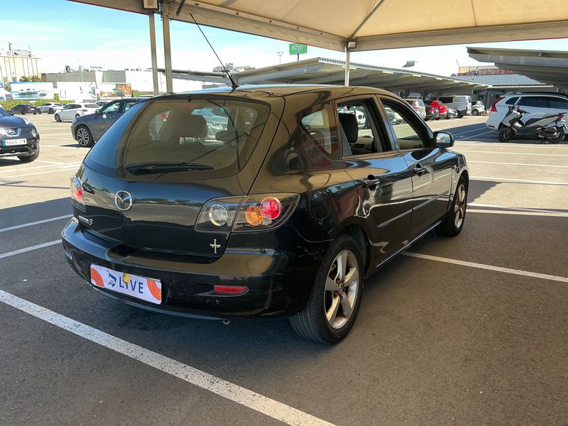 Mazda 3 1.6 CD Diesel CRDT Active+ — zdjęcie 2