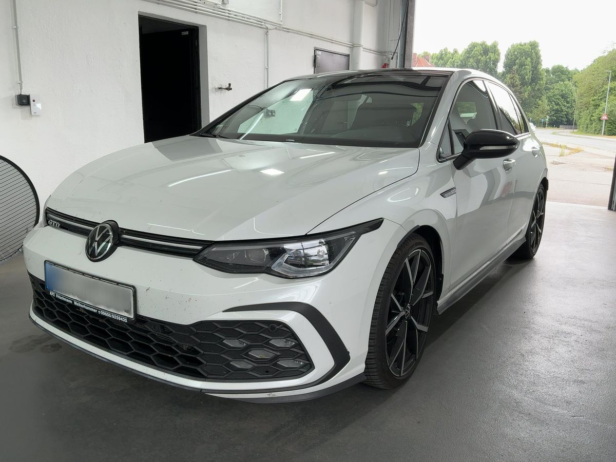 Volkswagen Golf 2023