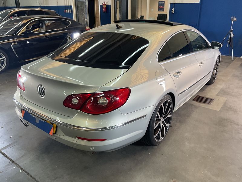 Volkswagen Passat CC 1.8 TSI — zdjęcie 2