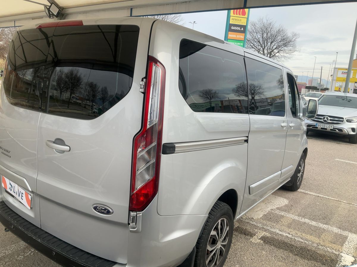 Ford Transit 2018 — photo 9
