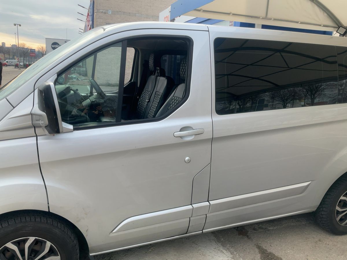 Ford Transit 2018 — photo 5