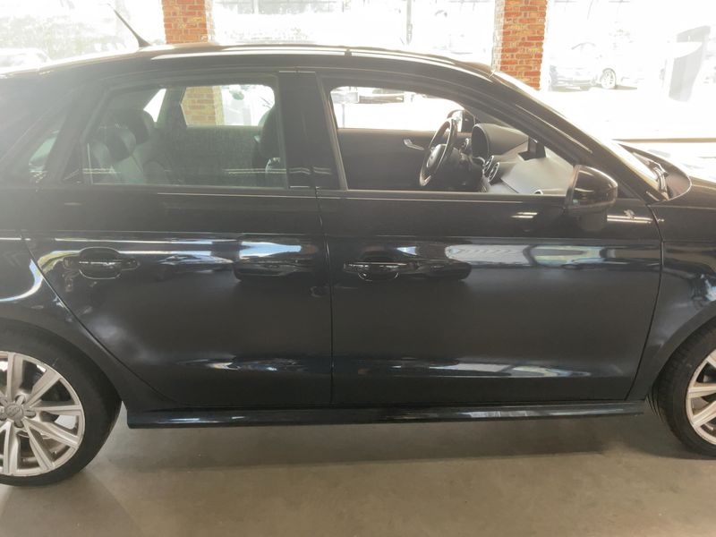Audi A1 Sportback 1.0 TFSI — zdjęcie 7