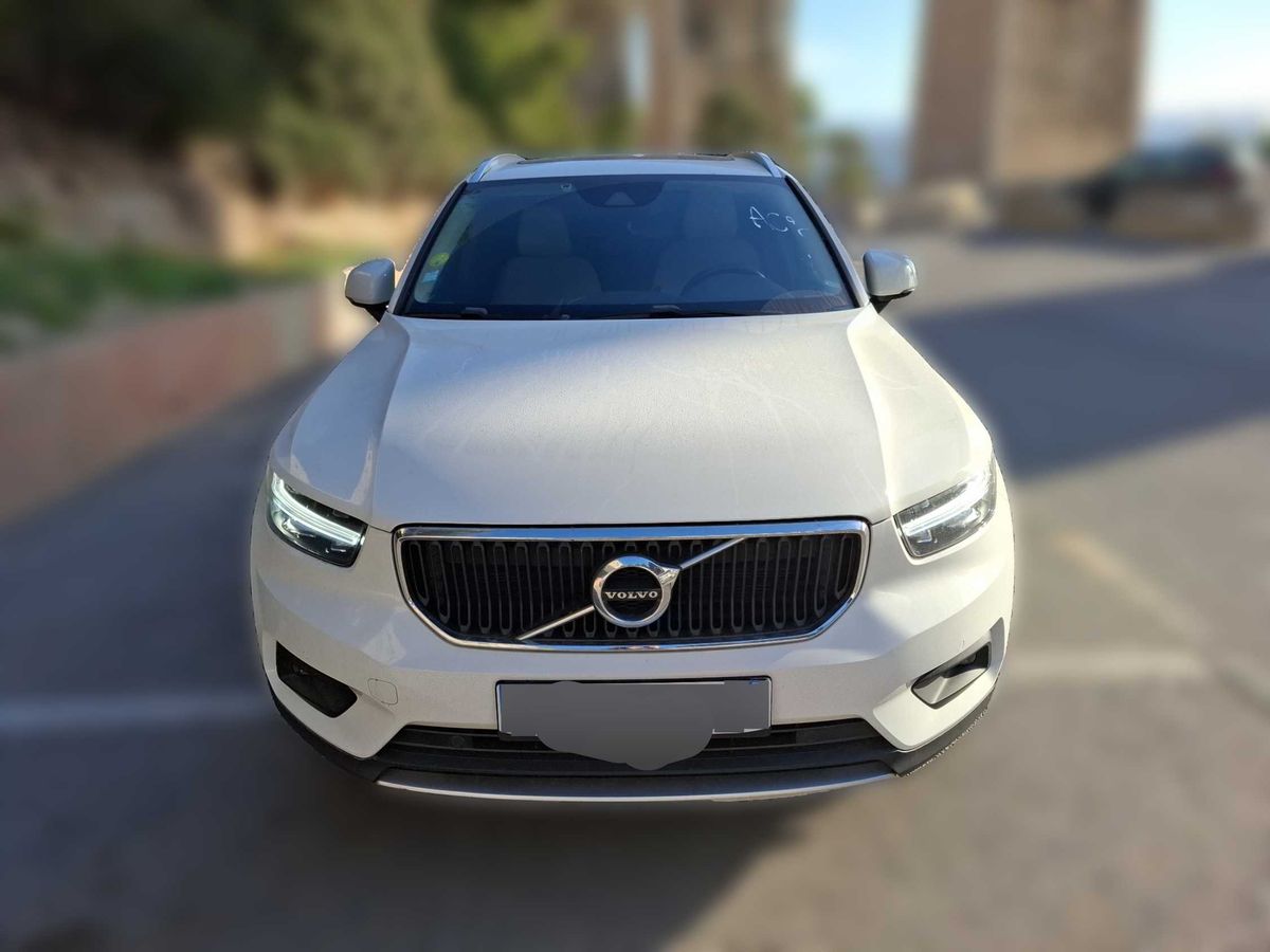 Volvo XC40 2018 — photo 8