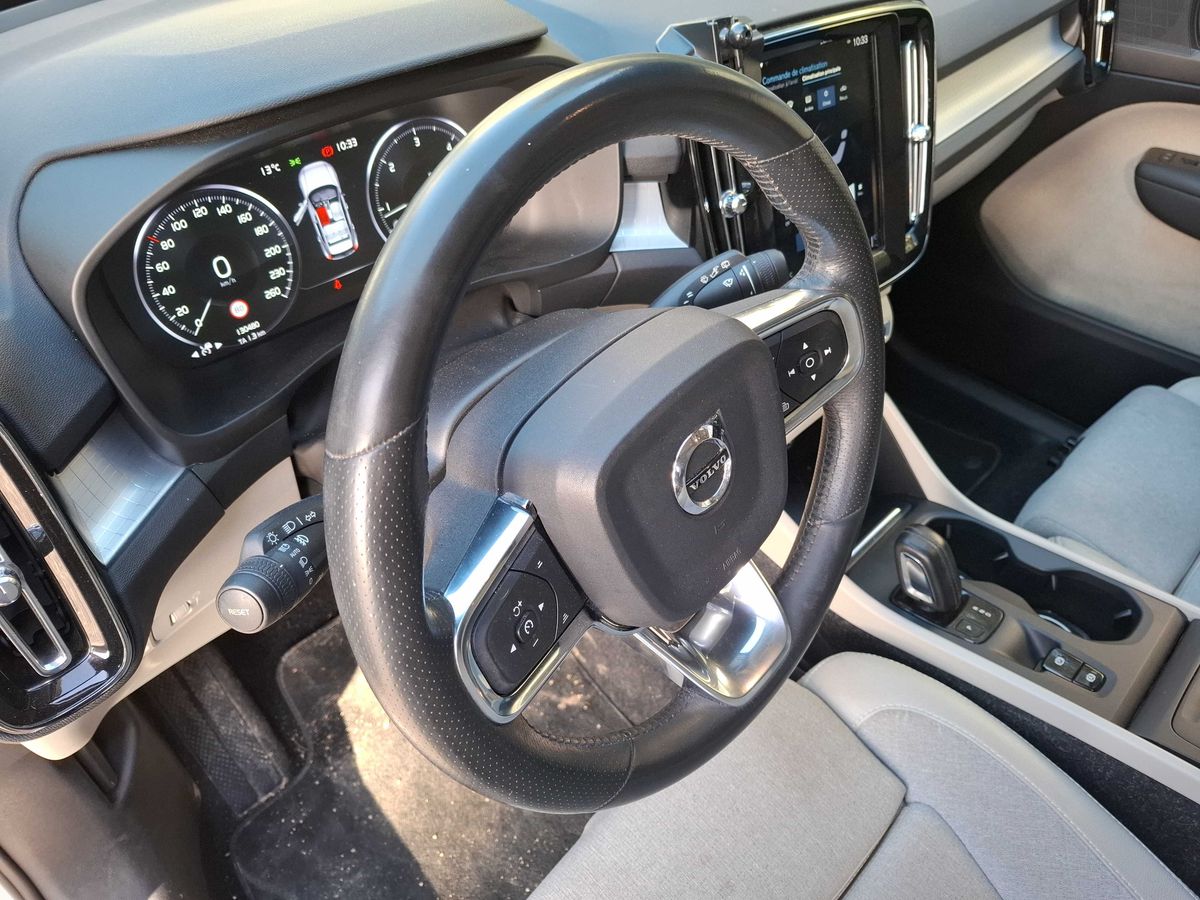 Volvo XC40 2018 — photo 52