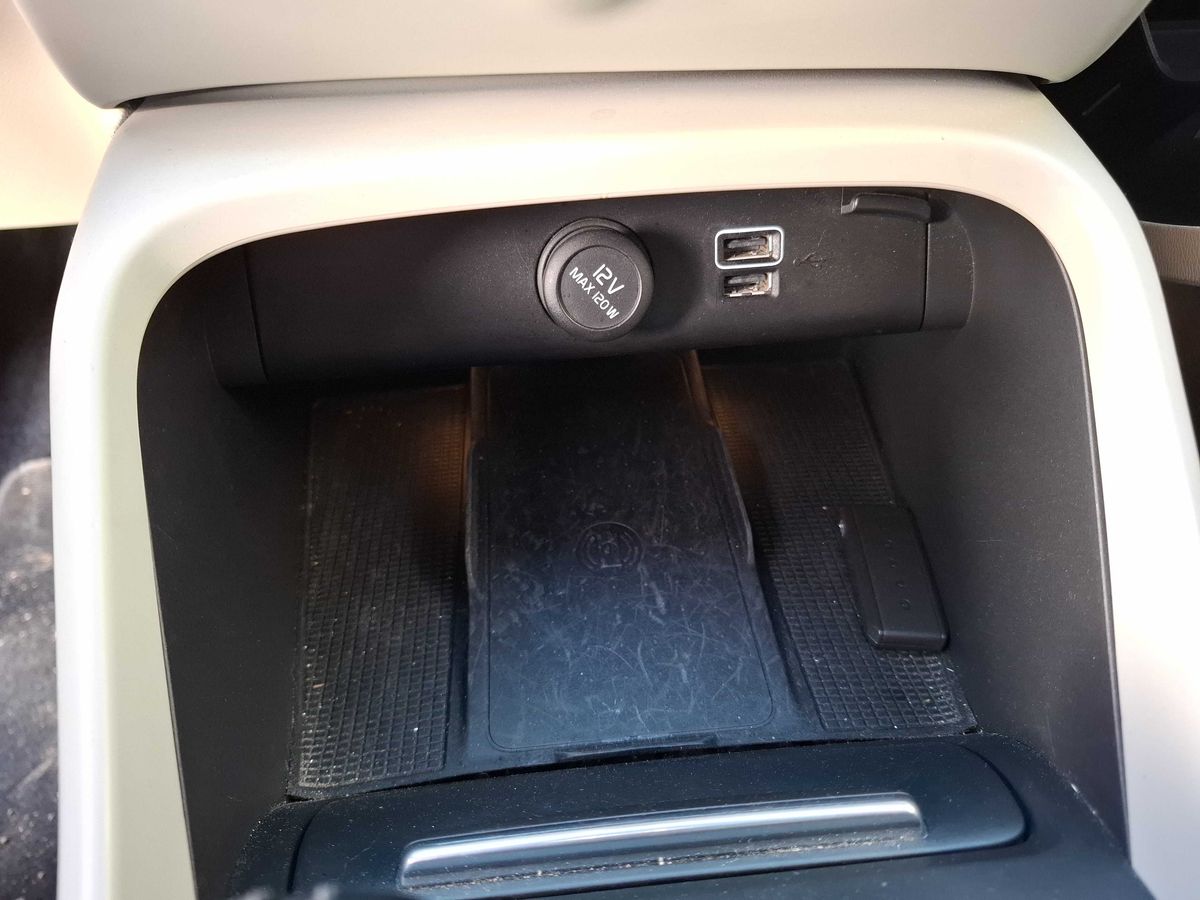 Volvo XC40 2018 — photo 72