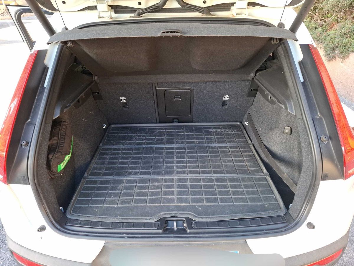 Volvo XC40 2018 — photo 10