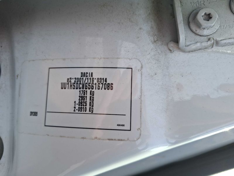 Dacia Duster 1.2 TCe Laureate 4x2 — zdjęcie 15