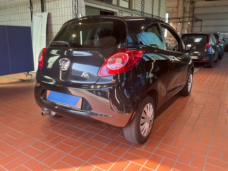 Ford Ka 1.2 Titanium — zdjęcie 2