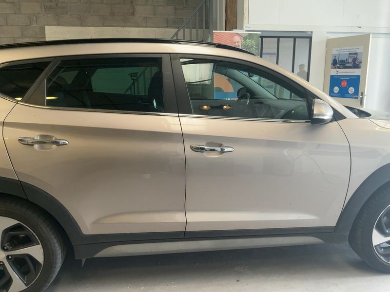 Hyundai Tucson 2.0 CRDi Executive 2WD 2017 – снимка 10