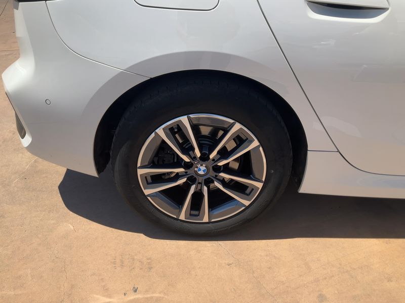 BMW 2er 218d Active Tourer M Sport 2024 – снимка 9