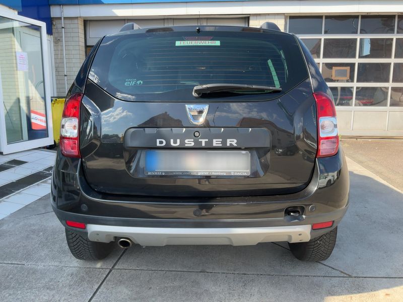 Dacia Duster 1.6 SCe Prestige 4x2 — zdjęcie 5