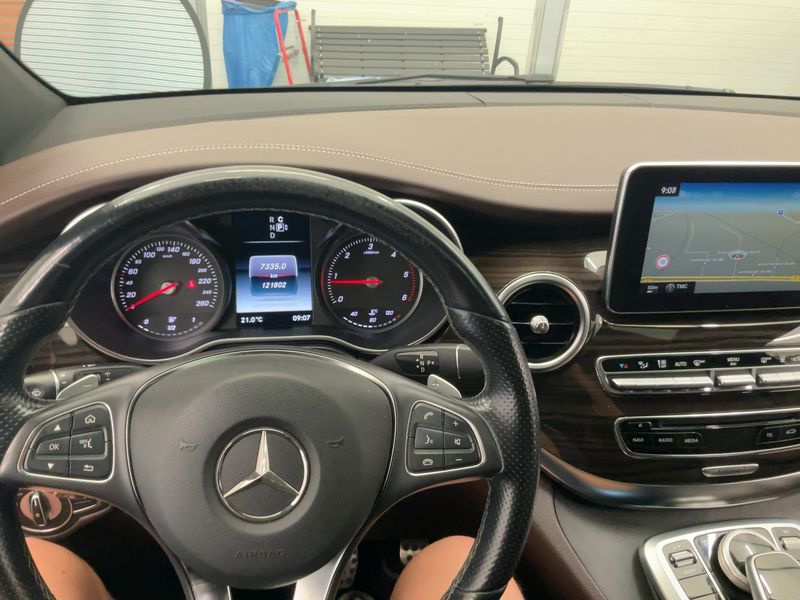 Mercedes-Benz V-Klasse V 250 d BlueTEC Edition 1 — zdjęcie 12