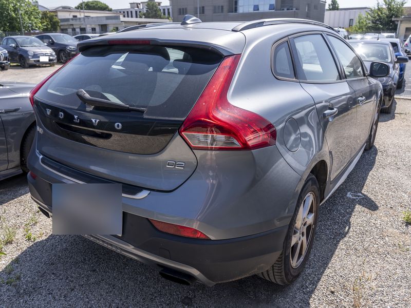 Volvo V40 1.6 D2 Summum — zdjęcie 5