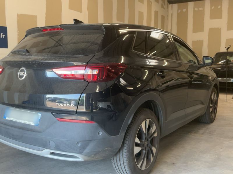 Opel Grandland X 1.6 CDTI Elite — zdjęcie 6