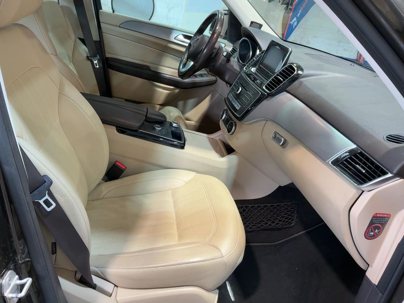 Mercedes-Benz GLE-Klasse GLE 350 d 4Matic — zdjęcie 11