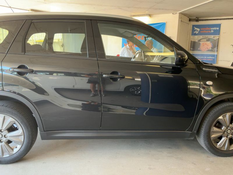 Suzuki Vitara 1.0 BoosterJet Comfort — zdjęcie 7
