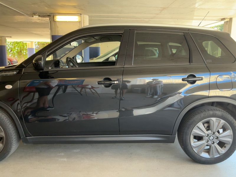 Suzuki Vitara 1.0 BoosterJet Comfort — zdjęcie 4