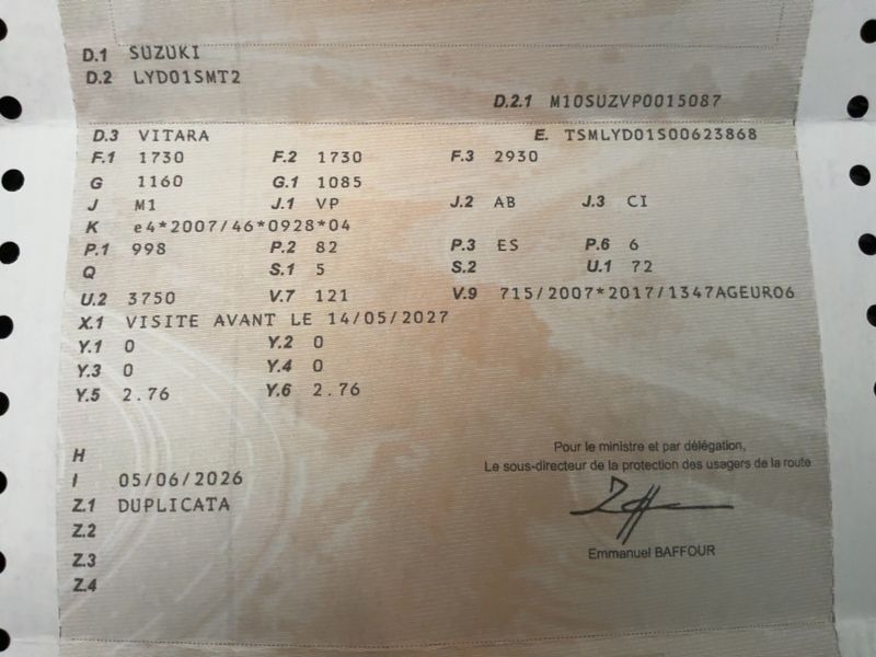 Suzuki Vitara 1.0 BoosterJet Comfort — zdjęcie 15