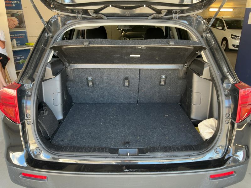 Suzuki Vitara 1.0 BoosterJet Comfort — zdjęcie 10