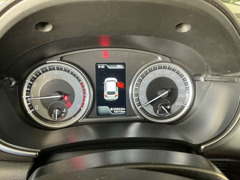 Suzuki Vitara 1.0 BoosterJet Comfort — zdjęcie 13