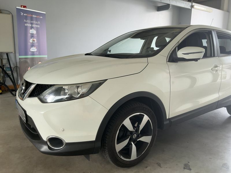 Nissan Qashqai 1.2 N-Connecta — zdjęcie 2