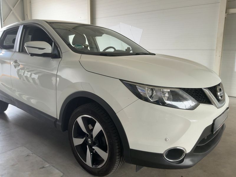 Nissan Qashqai 1.2 N-Connecta — zdjęcie 8
