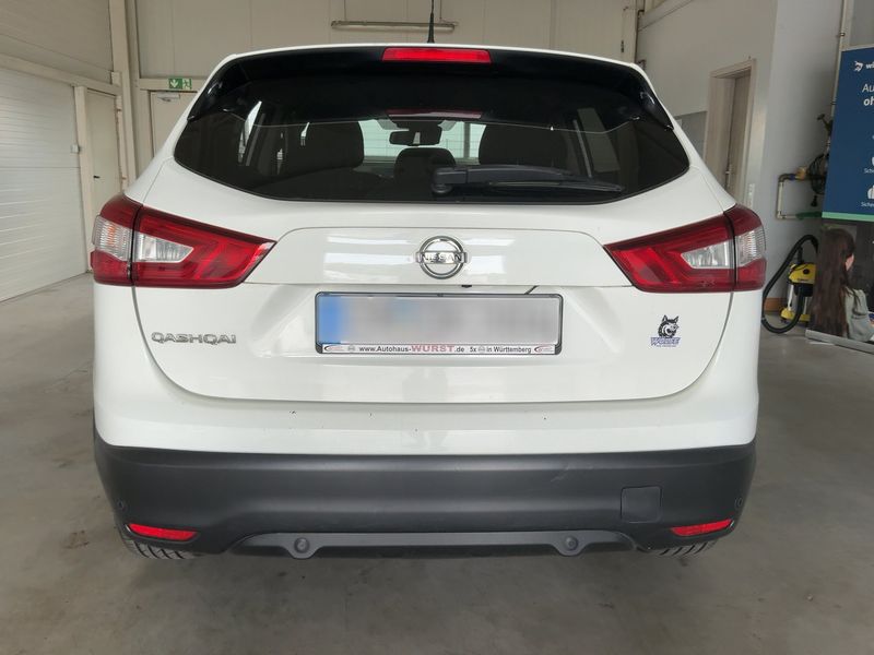 Nissan Qashqai 1.2 N-Connecta — zdjęcie 5