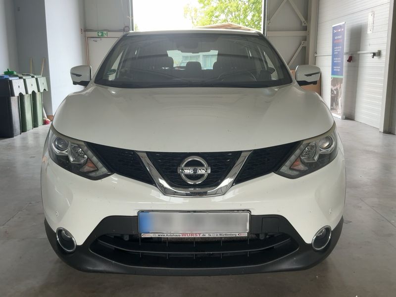 Nissan Qashqai 1.2 N-Connecta — zdjęcie 9