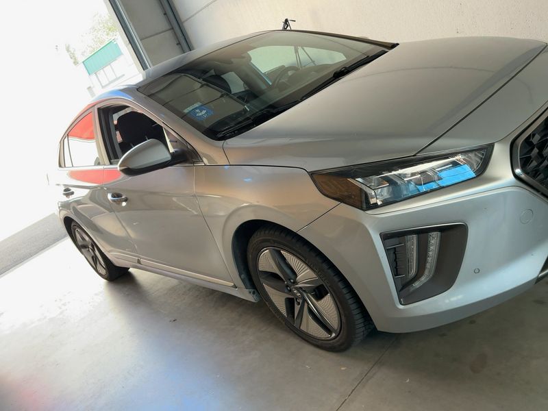 Hyundai IONIQ 1.6 Hybrid Advantage — zdjęcie 8