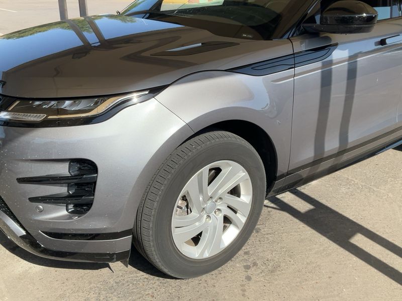 Land Rover Evoque D165 Mild-Hybrid R-Dynamic — zdjęcie 2
