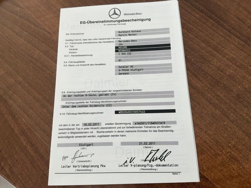 Mercedes-Benz C-Klasse C 250 CDI BlueEfficiency Avantgarde — zdjęcie 16