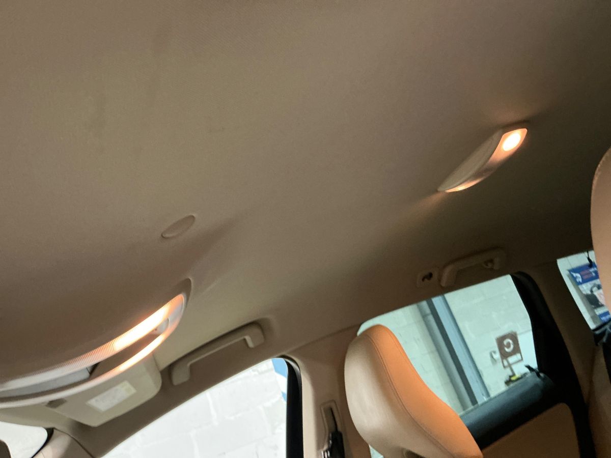Volvo XC60 2015 — photo 46
