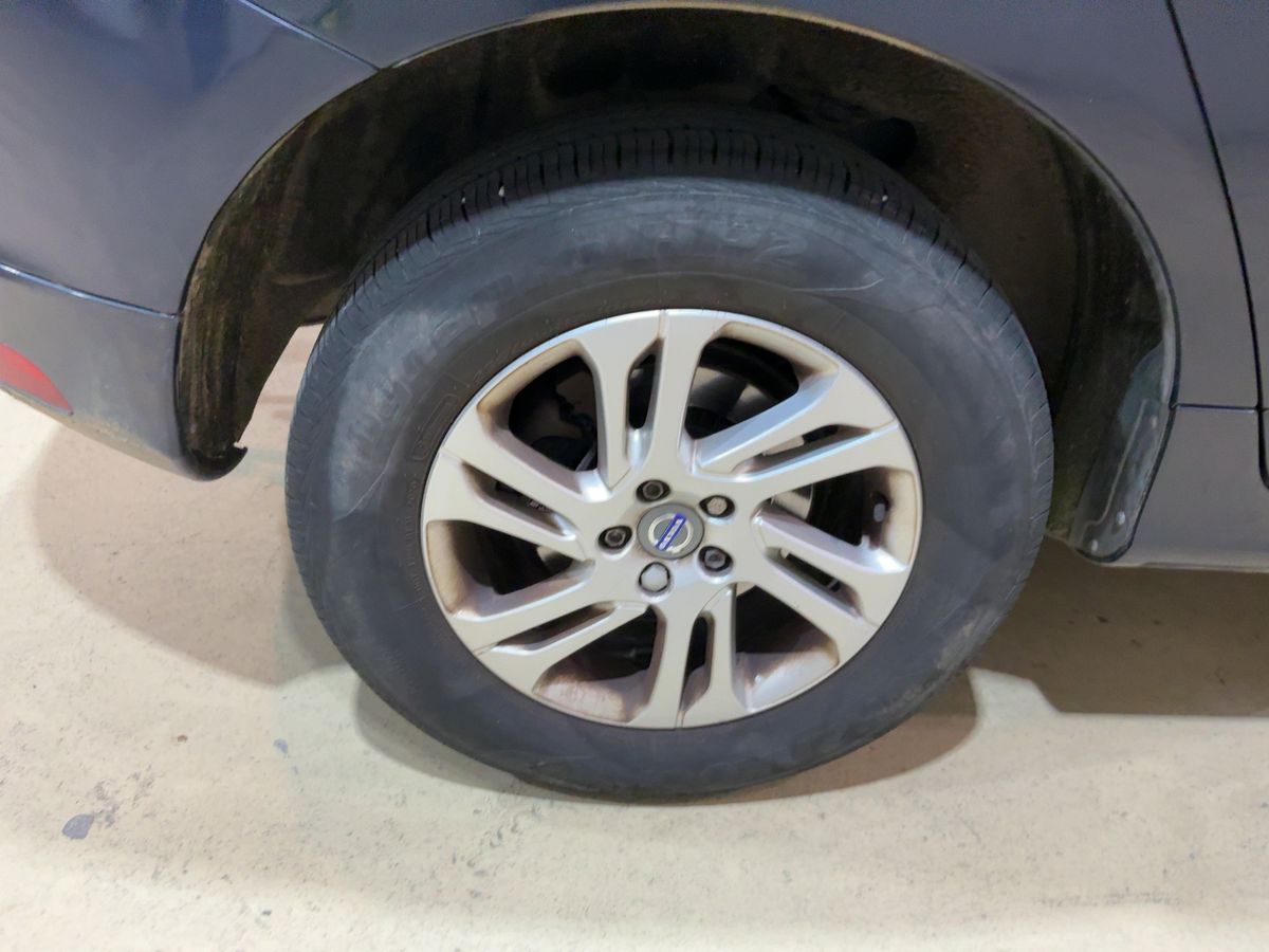 Volvo XC60 2015 — photo 10