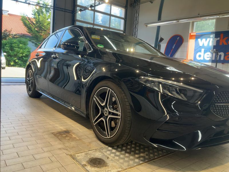 Mercedes-Benz A-Klasse Limousine A 180 Mild-Hybrid AMG Line — zdjęcie 8