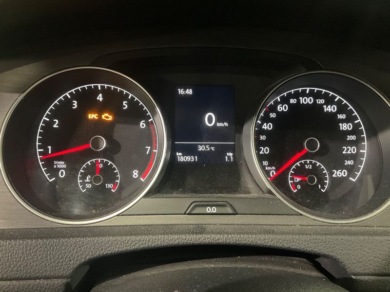 Volkswagen Golf VII 1.2 TSI Comfortline BlueMotion Tech 2013 – снимка 18